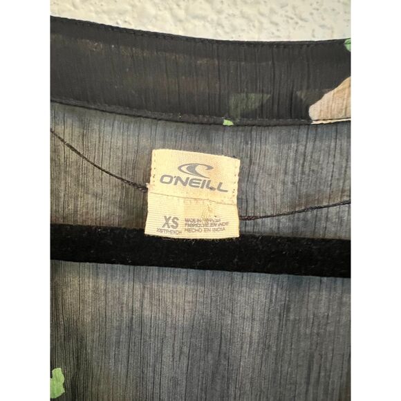 O'Neill Sheer Cover Up Black Floral Print Womens Size XS a551 - Picture 4 of 4